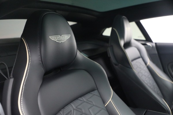 Used 2025 Aston Martin Vanquish for sale $415,900 at Alfa Romeo of Greenwich in Greenwich CT 06830 27