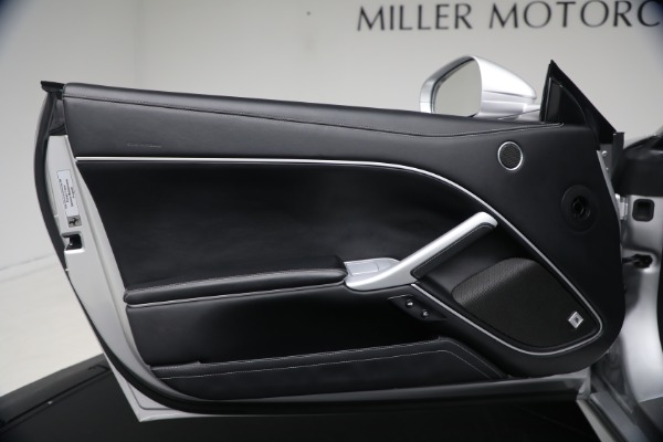 Used 2014 Ferrari F12berlinetta for sale $519,900 at Alfa Romeo of Greenwich in Greenwich CT 06830 21