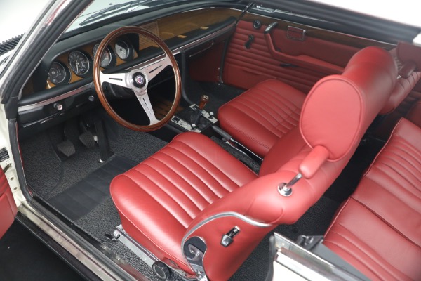 Used 1974 BMW 3.0CSi for sale $175,000 at Alfa Romeo of Greenwich in Greenwich CT 06830 16