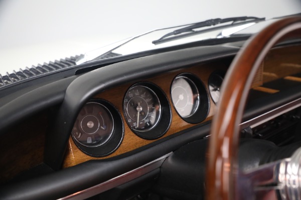 Used 1974 BMW 3.0CSi for sale $175,000 at Alfa Romeo of Greenwich in Greenwich CT 06830 19