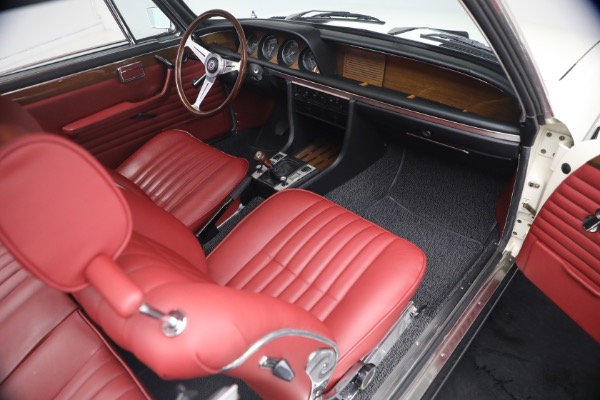 Used 1974 BMW 3.0CSi for sale $175,000 at Alfa Romeo of Greenwich in Greenwich CT 06830 23