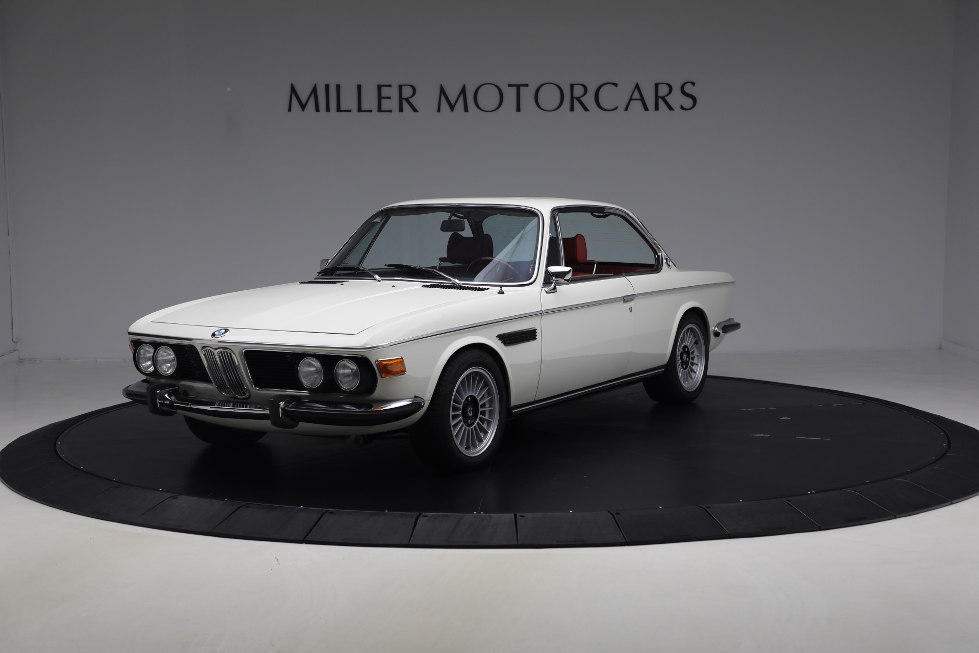 Used 1974 BMW 3.0CSi for sale $175,000 at Alfa Romeo of Greenwich in Greenwich CT 06830 1