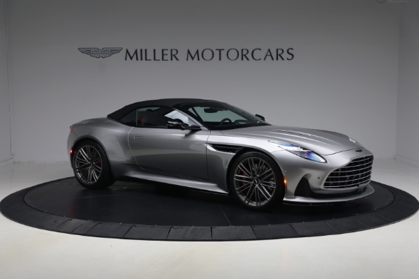 Used 2024 Aston Martin DB12 Volante for sale $265,900 at Alfa Romeo of Greenwich in Greenwich CT 06830 23