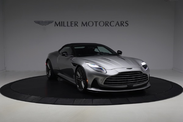 Used 2024 Aston Martin DB12 Volante for sale $265,900 at Alfa Romeo of Greenwich in Greenwich CT 06830 24