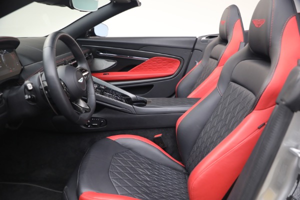 Used 2024 Aston Martin DB12 Volante for sale $265,900 at Alfa Romeo of Greenwich in Greenwich CT 06830 27