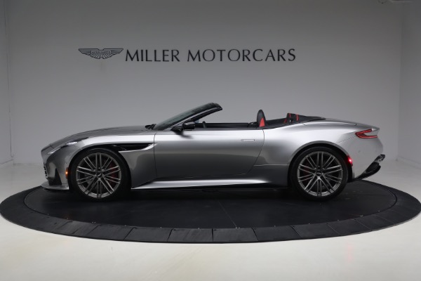 Used 2024 Aston Martin DB12 Volante for sale $265,900 at Alfa Romeo of Greenwich in Greenwich CT 06830 3
