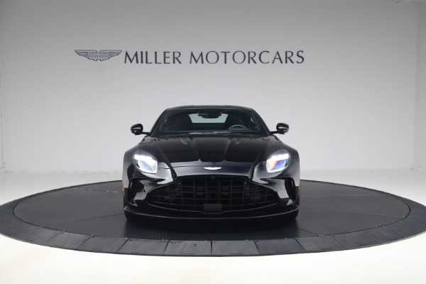 Used 2025 Aston Martin Vantage for sale $187,900 at Alfa Romeo of Greenwich in Greenwich CT 06830 12