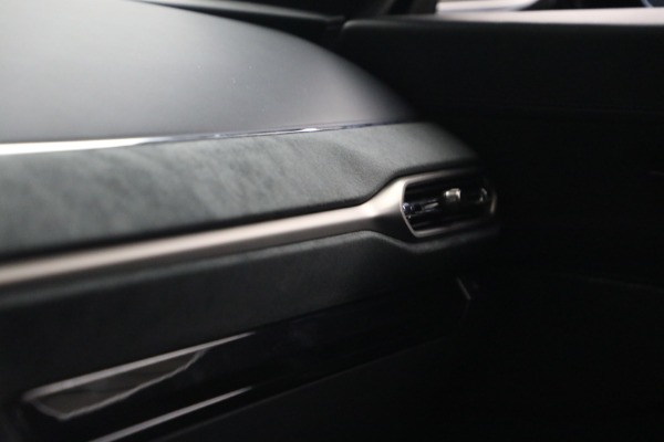 Used 2025 Aston Martin Vantage for sale $187,900 at Alfa Romeo of Greenwich in Greenwich CT 06830 23