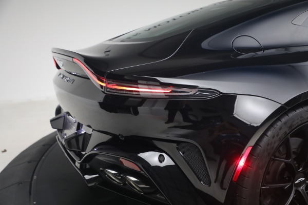 Used 2025 Aston Martin Vantage for sale $187,900 at Alfa Romeo of Greenwich in Greenwich CT 06830 28