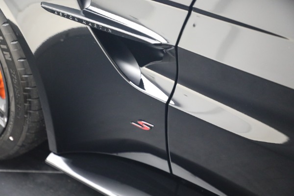 New 2026 Aston Martin Vantage S Roadster for sale $256,300 at Alfa Romeo of Greenwich in Greenwich CT 06830 25