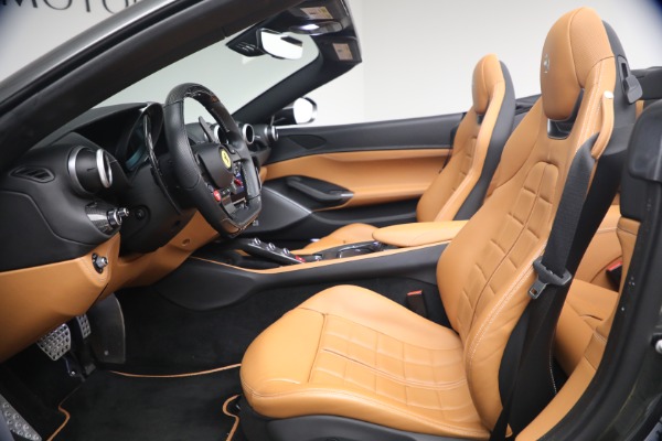 Used 2019 Ferrari Portofino for sale $205,900 at Alfa Romeo of Greenwich in Greenwich CT 06830 15