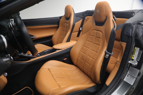 Used 2019 Ferrari Portofino for sale $205,900 at Alfa Romeo of Greenwich in Greenwich CT 06830 16