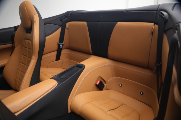 Used 2019 Ferrari Portofino for sale $205,900 at Alfa Romeo of Greenwich in Greenwich CT 06830 17