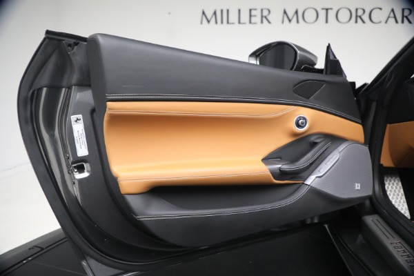 Used 2019 Ferrari Portofino for sale $205,900 at Alfa Romeo of Greenwich in Greenwich CT 06830 23