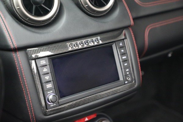 Used 2014 Ferrari California 30 for sale $115,900 at Alfa Romeo of Greenwich in Greenwich CT 06830 23
