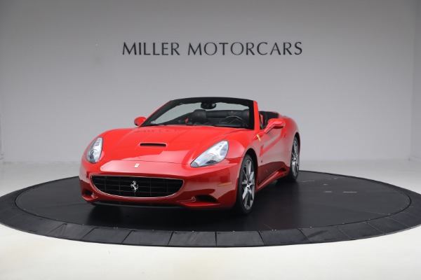 Used 2014 Ferrari California 30 for sale $115,900 at Alfa Romeo of Greenwich in Greenwich CT 06830 1