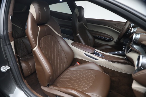 Used 2019 Ferrari GTC4Lusso for sale $259,900 at Alfa Romeo of Greenwich in Greenwich CT 06830 15