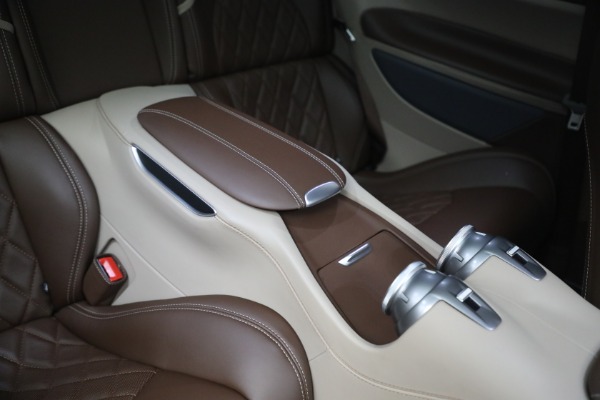Used 2019 Ferrari GTC4Lusso for sale $259,900 at Alfa Romeo of Greenwich in Greenwich CT 06830 19