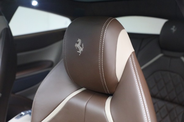 Used 2019 Ferrari GTC4Lusso for sale $259,900 at Alfa Romeo of Greenwich in Greenwich CT 06830 21