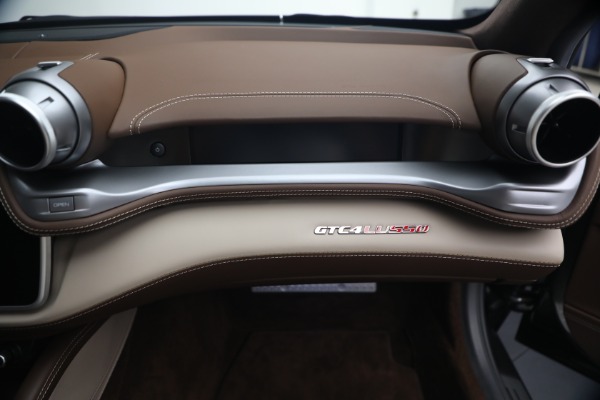 Used 2019 Ferrari GTC4Lusso for sale $259,900 at Alfa Romeo of Greenwich in Greenwich CT 06830 23