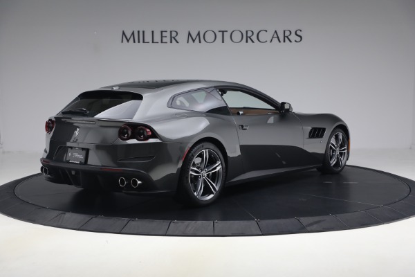 Used 2019 Ferrari GTC4Lusso for sale $259,900 at Alfa Romeo of Greenwich in Greenwich CT 06830 7
