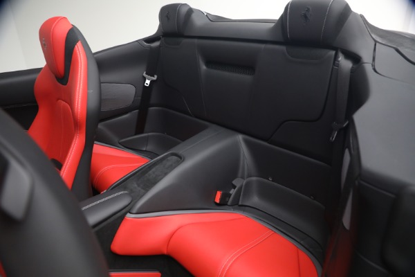 Used 2026 Ferrari Roma Spider for sale $309,900 at Alfa Romeo of Greenwich in Greenwich CT 06830 21