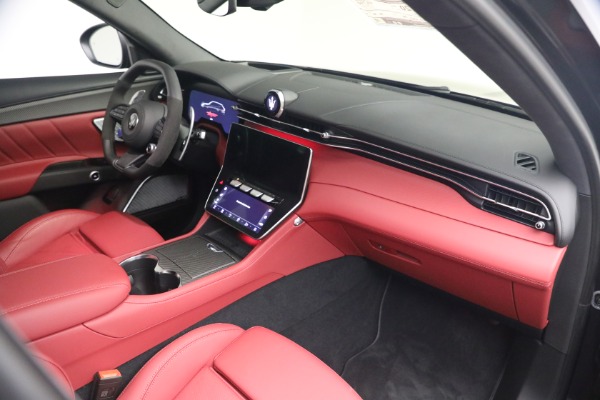 New 2027 Maserati Grecale Trofeo for sale $128,145 at Alfa Romeo of Greenwich in Greenwich CT 06830 19