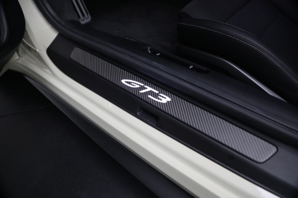 Used 2026 Porsche 911 GT3 Touring for sale $369,900 at Alfa Romeo of Greenwich in Greenwich CT 06830 24