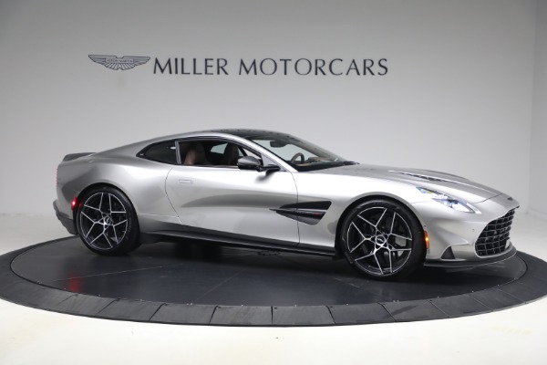 Used 2025 Aston Martin Vanquish for sale $429,900 at Alfa Romeo of Greenwich in Greenwich CT 06830 10