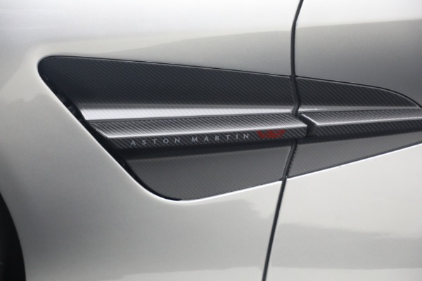 Used 2025 Aston Martin Vanquish for sale $429,900 at Alfa Romeo of Greenwich in Greenwich CT 06830 16