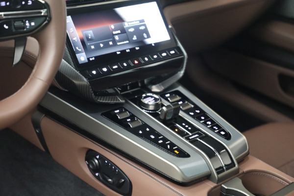 Used 2025 Aston Martin Vanquish for sale $429,900 at Alfa Romeo of Greenwich in Greenwich CT 06830 23