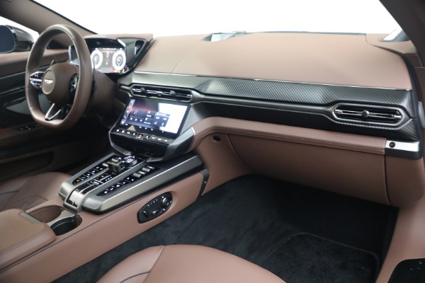 Used 2025 Aston Martin Vanquish for sale $429,900 at Alfa Romeo of Greenwich in Greenwich CT 06830 27