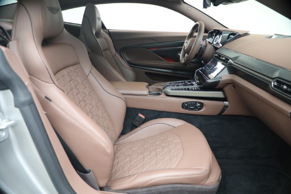 Used 2025 Aston Martin Vanquish for sale $429,900 at Alfa Romeo of Greenwich in Greenwich CT 06830 28