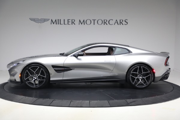 Used 2025 Aston Martin Vanquish for sale $429,900 at Alfa Romeo of Greenwich in Greenwich CT 06830 3