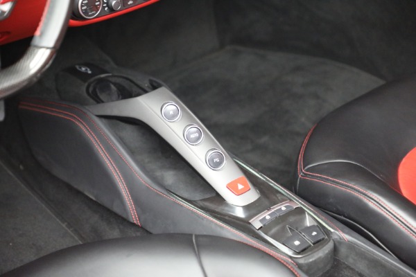 Used 2019 Ferrari 488 Spider for sale $419,900 at Alfa Romeo of Greenwich in Greenwich CT 06830 21