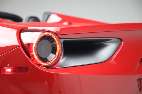 Used 2019 Ferrari 488 Spider for sale $419,900 at Alfa Romeo of Greenwich in Greenwich CT 06830 24