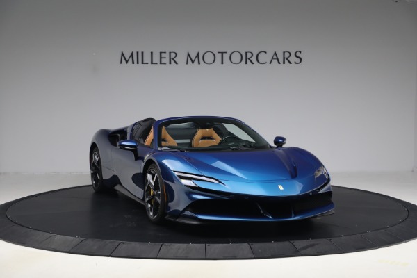 Used 2024 Ferrari SF90 Spider for sale $609,900 at Alfa Romeo of Greenwich in Greenwich CT 06830 11