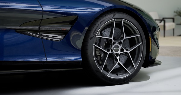 New 2026 Aston Martin Vanquish for sale $541,595 at Alfa Romeo of Greenwich in Greenwich CT 06830 4