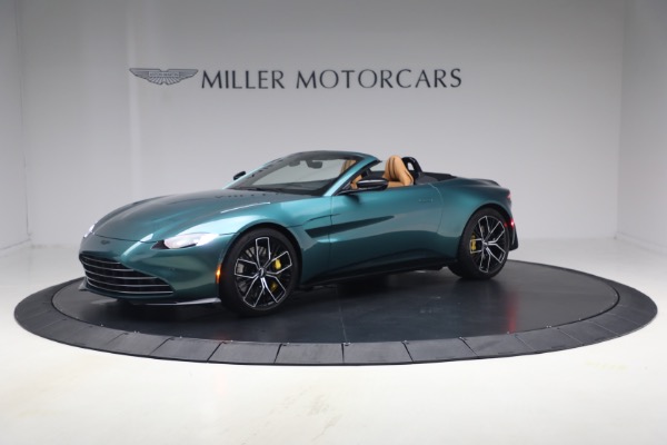 Used 2023 Aston Martin Vantage V8 for sale $151,900 at Alfa Romeo of Greenwich in Greenwich CT 06830 2