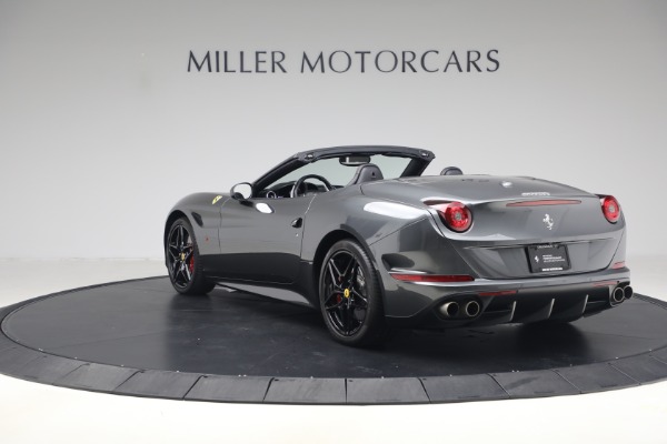 Used 2015 Ferrari California T for sale $139,900 at Alfa Romeo of Greenwich in Greenwich CT 06830 6