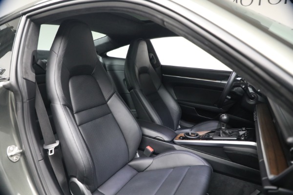 Used 2020 Porsche 911 Carrera 4S for sale $144,900 at Alfa Romeo of Greenwich in Greenwich CT 06830 17