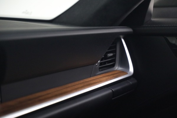 Used 2020 Porsche 911 Carrera 4S for sale $144,900 at Alfa Romeo of Greenwich in Greenwich CT 06830 21