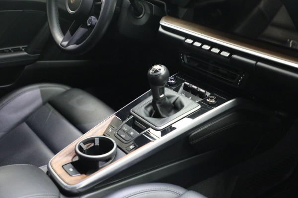 Used 2020 Porsche 911 Carrera 4S for sale $144,900 at Alfa Romeo of Greenwich in Greenwich CT 06830 22