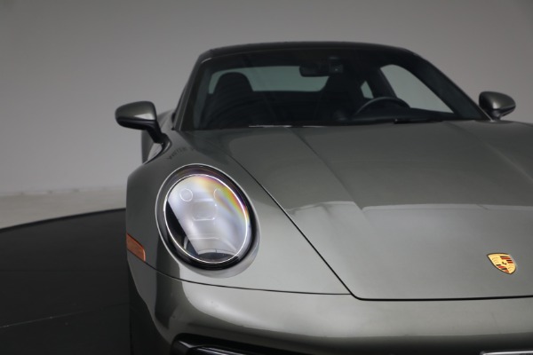 Used 2020 Porsche 911 Carrera 4S for sale $144,900 at Alfa Romeo of Greenwich in Greenwich CT 06830 24