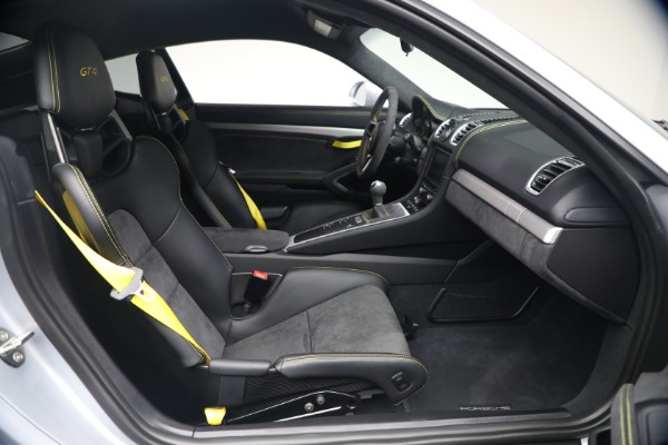 Used 2016 Porsche Cayman GT4 for sale $149,900 at Alfa Romeo of Greenwich in Greenwich CT 06830 17