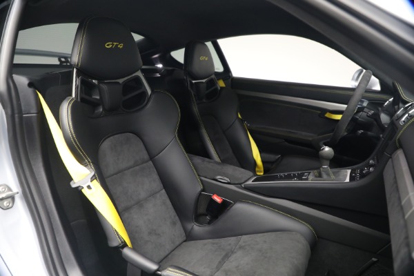 Used 2016 Porsche Cayman GT4 for sale $149,900 at Alfa Romeo of Greenwich in Greenwich CT 06830 18