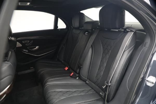 Used 2019 Mercedes-Benz S-Class S 560 4MATIC for sale $49,900 at Alfa Romeo of Greenwich in Greenwich CT 06830 20