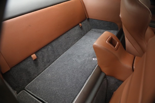 Used 2006 Aston Martin V12 Vanquish S for sale Call for price at Alfa Romeo of Greenwich in Greenwich CT 06830 20