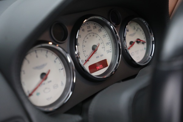 Used 2006 Aston Martin V12 Vanquish S for sale Call for price at Alfa Romeo of Greenwich in Greenwich CT 06830 21