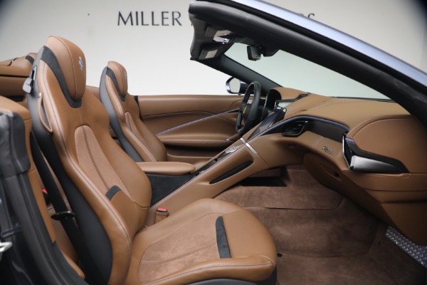 Used 2025 Ferrari Roma Spider for sale $309,900 at Alfa Romeo of Greenwich in Greenwich CT 06830 19